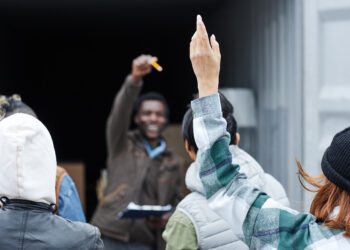 La Comisión anuncia una financiación de 34 millones para proyectos de integración de migrantes en la UE