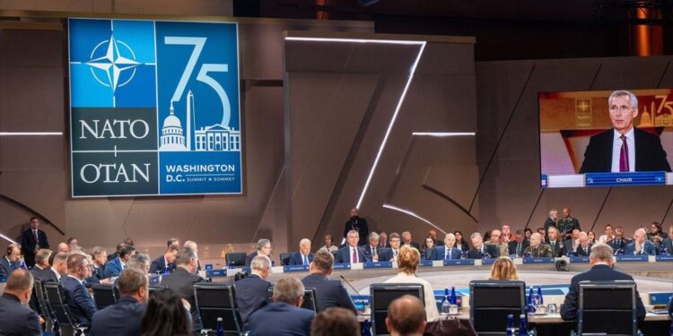 La OTAN en la encrucijada: ¿nuevo ciclo estratégico o refundación trumpista?