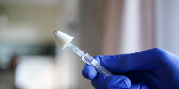 La Comisión ofrece a 17 países la oportunidad de adquirir 27 millones de dosis de la vacuna contra la gripe