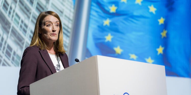 Metsola llama a «relanzar Europa como potencia global»