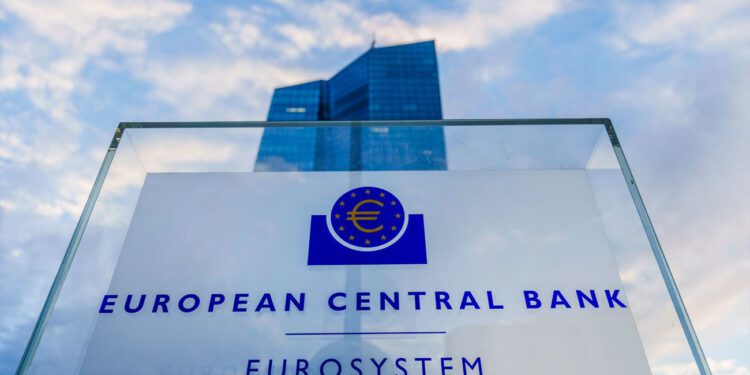 Las peticiones de fondos de la banca española al BCE siguen en mínimos históricos