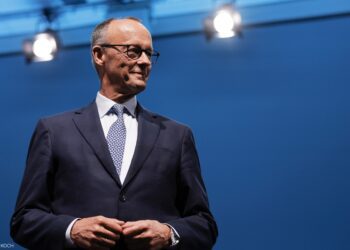 Sánchez felicita a Friedrich Merz tras su elección como canciller de Alemania