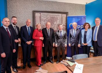 El PPE celebró una reunión estratégica sobre defensa en la antesala del Consejo de Ministros