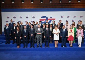 Los ministros de Turismo de la UE impulsan la Estrategia Europea para un sector sostenible que se adoptará en 2026