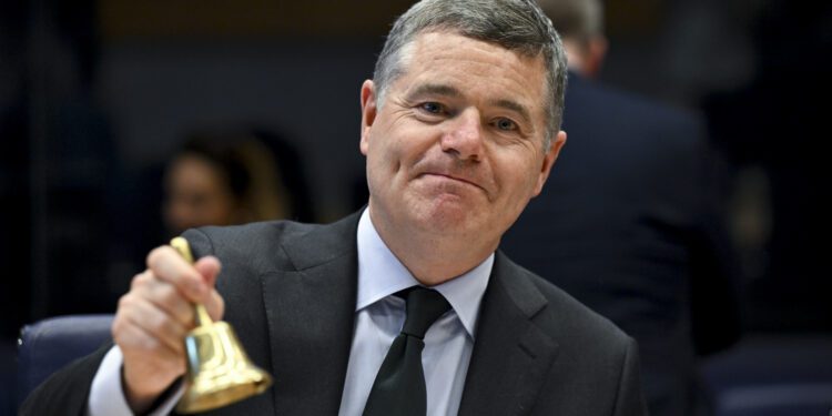 El Eurogrupo respalda la entrada de Bulgaria en el euro el 1 de enero de 2026