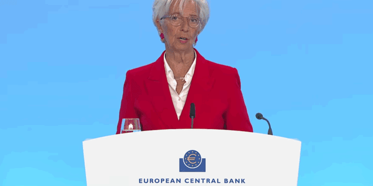 El BCE cumple y baja los tipos de interés por séptima vez consecutiva, hasta el 2%