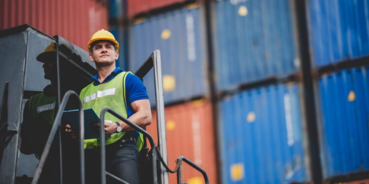 Las exportaciones de servicios empresariales técnicos de la UE aumentaron casi un 5% en 2023