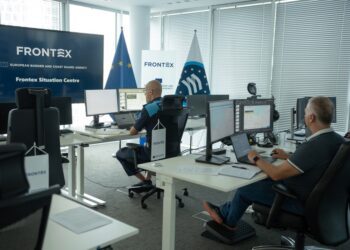 Las entradas irregulares a la UE caen un 20 % en la primera mitad de 2025