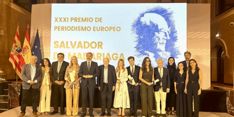 Marta García Aller, Encarna Samitier y Lluís Tovar reciben el Premio de Periodismo Europeo Salvador de Madariaga
