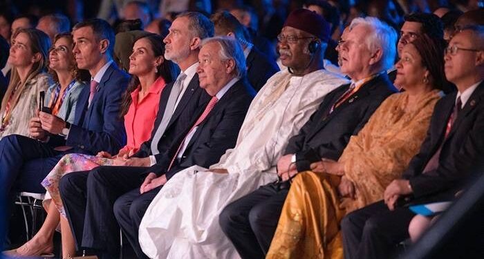 La Conferencia de Financiación aprueba el Compromiso de Sevilla en favor de un sistema financiero global “inclusivo, equitativo y resiliente”