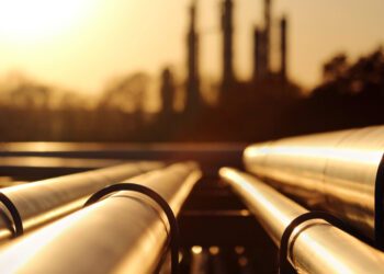 La UE importó productos energéticos por un valor de casi 100.000 millones de euros en 2025