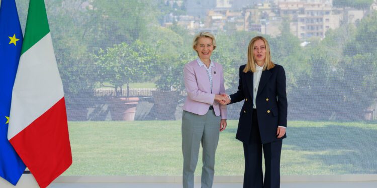 Von der Leyen respalda en Roma el Plan Mattei como pilar de la asociación estratégica entre Europa y África