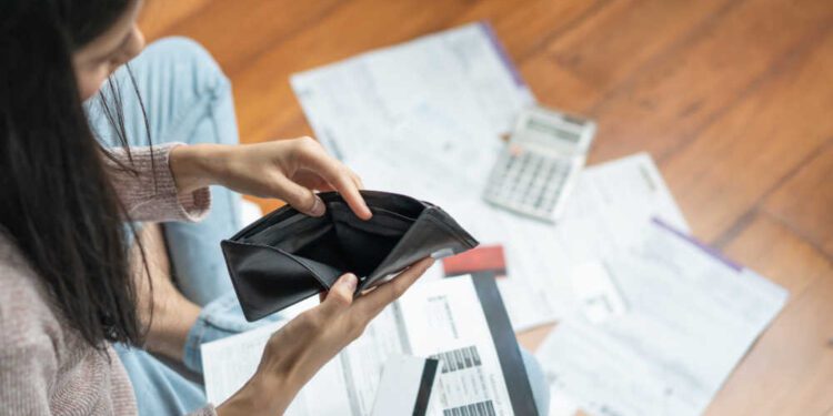 La tasa de riesgo de pobreza se mantiene estable en la UE