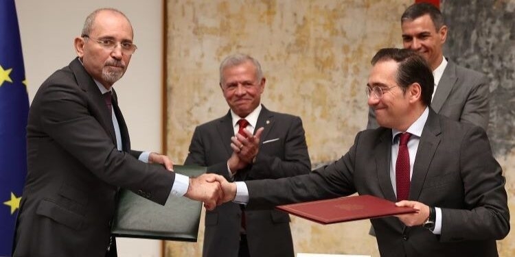 España y Jordania elevan al máximo nivel su relación bilateral con la firma del Acuerdo de Asociación Estratégica