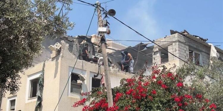 España condena el ataque israelí contra Médicos del Mundo en Gaza, que causó ocho muertos