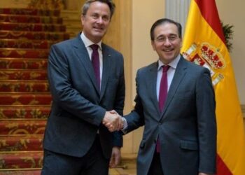 España y Luxemburgo abordan la seguridad y defensa europeas y la escalada en Oriente Medio