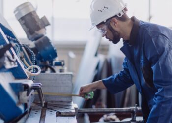 La producción de servicios aumenta un 0,9% en la zona del euro y un 0,6% en la UE