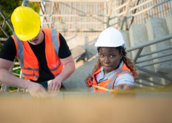 La producción en construcción aumenta un 1,7% en la zona del euro y un 1,4% en la UE