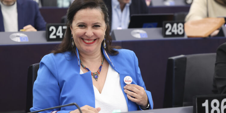 Ana Miranda: «Hay una Europa que rearma y otra, la que defendemos, centrada en la justicia social»