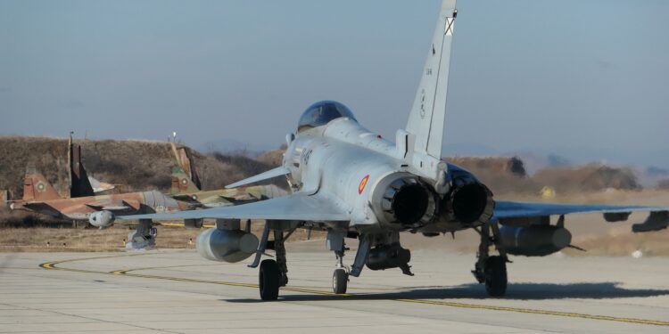 El rearme europeo anima la Bolsa: fuerte repunte de las acciones de defensa