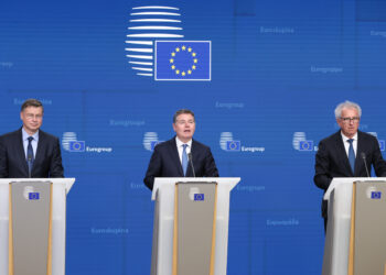 El Eurogrupo fija una postura fiscal neutral para 2026 y avanza en la agenda del euro digital y la adhesión de Bulgaria