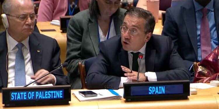 Albares propone un plazo de “entre 12 y 15 meses” para el reconocimiento de Palestina como miembro pleno de la ONU