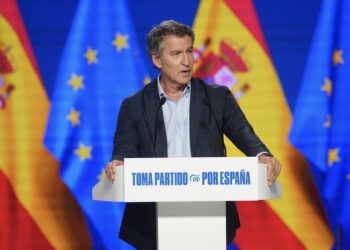 Feijóo clausura el 21º Congreso del PP prometiendo un “Gobierno en solitario” y un cambio de raíz para España