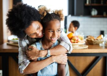 Casi el 25% de los hogares de la UE tenían al menos un hijo en 2024