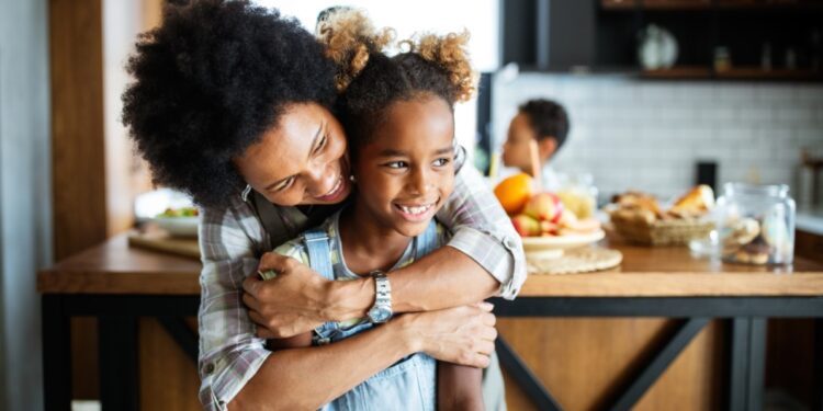 Casi el 25% de los hogares de la UE tenían al menos un hijo en 2024