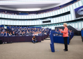 Von der Leyen afirma que la moción de censura es un “intento de la extrema derecha de erosionar nuestras instituciones”