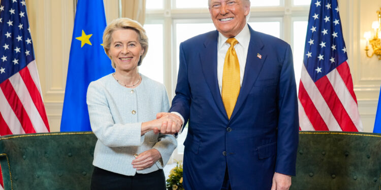 Von der Leyen celebra el acuerdo comercial con EE. UU.: “Certidumbre en tiempos de incertidumbre”