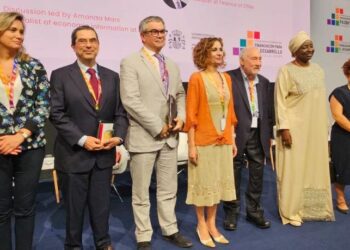 María Jesús Montero reclama en Sevilla la creación de sistemas fiscales progresivos a nivel global