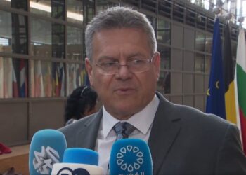 Maros Sefcovic advierte de que el arancel del 30% haría imposible el comercio entre UE y EEUU