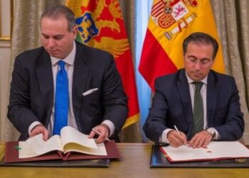 España firma un acuerdo de colaboración para ayudar a Montenegro en su proceso de adhesión a la UE