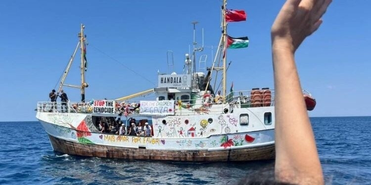 Exteriores convoca a la Embajada de Israel tras la detención de dos españoles de la Flotilla de la Libertad