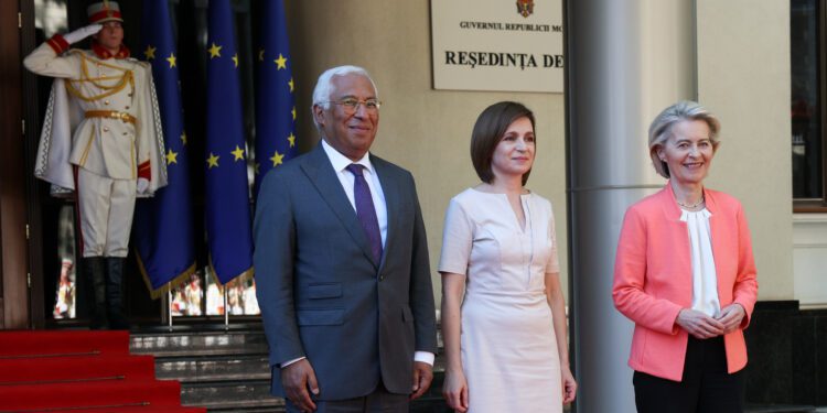 La UE y Moldavia refuerzan su camino hacia la adhesión en su primera cumbre bilateral