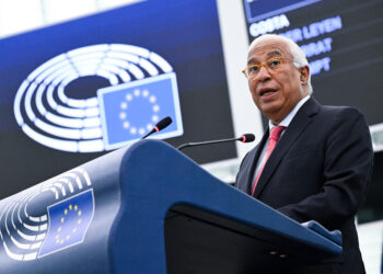 Costa defiende una Europa más fuerte en defensa, competitividad y liderazgo global ante el Parlamento Europeo