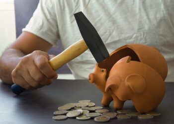 La tasa de ahorro de los hogares aumenta hasta el 15,4% en la eurozona