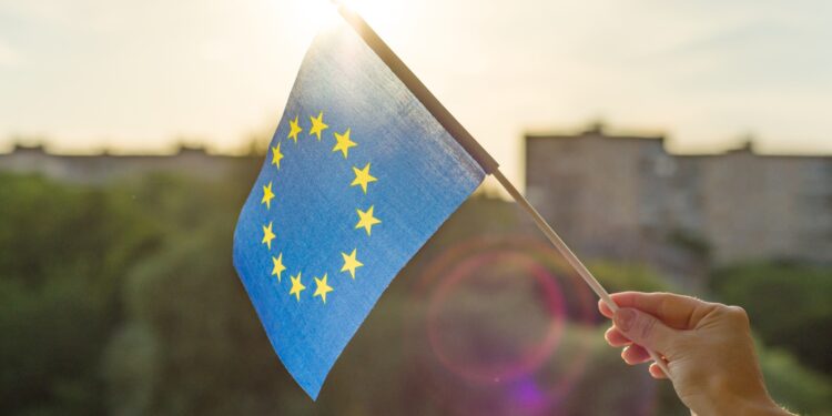 El Parlamento Europeo insta a que Albania, Bosnia y Herzegovina y Macedonia del Norte intensifiquen sus reformas para entrar en la UE