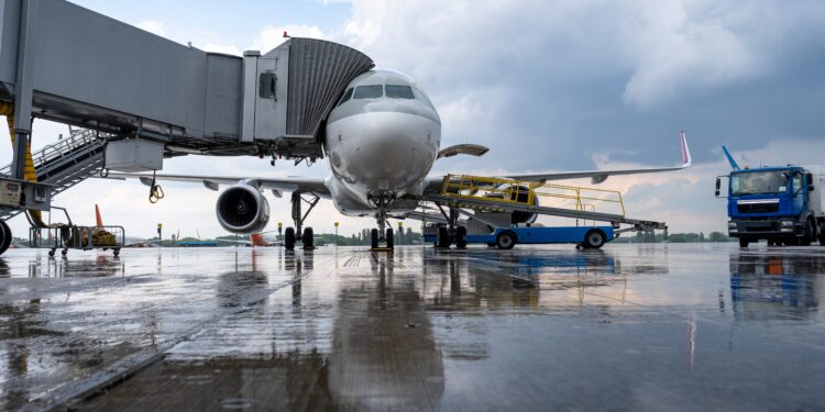 Más agencias de viajes en línea se comprometen a reembolsar en un plazo de 14 días los vuelos cancelados