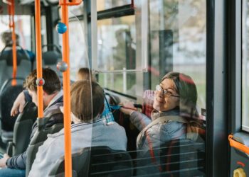 La UE invierte 2.800 millones de euros en 94 proyectos de transporte para impulsar la movilidad sostenible