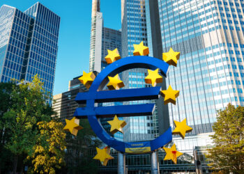 El déficit público desestacionalizado se sitúa en el 2,9% del PIB en la zona del euro y en la UE