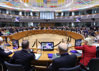 La UE debate en Copenhague su apoyo militar a Ucrania tras el ataque ruso contra la delegación europea en Kiev