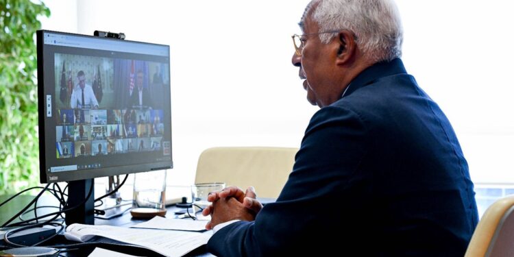 Los líderes de la UE analizan por videoconferencia la guerra en Ucrania tras la cumbre de Washington