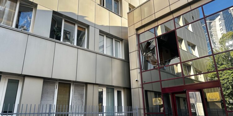 Exteriores convoca al encargado de negocios ruso por el ataque contra Kiev que afectó a la delegación de la UE