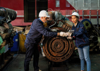 Los precios de producción industrial suben un 0,8% en la zona del euro y un 0,7% en la UE