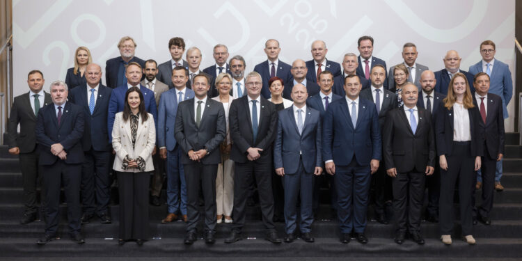 Los ministros de Agricultura de la UE abordan la competitividad y sostenibilidad del sector agroalimentario