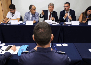 Los eurodiputados que visitaron Canarias piden “una cooperación más estrecha” con países de origen y tránsito