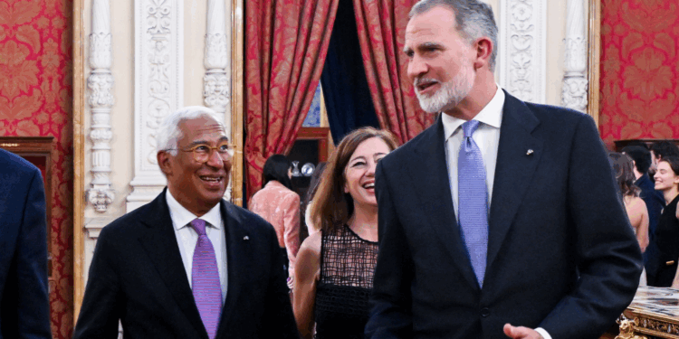 El Rey Felipe VI entregará el Premio Fórum Europa a António Costa en Madrid