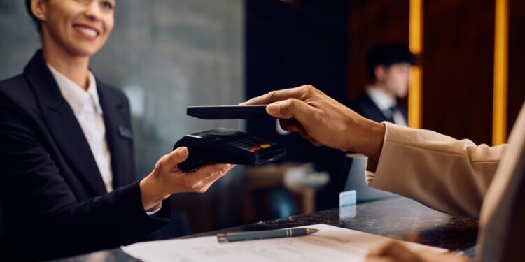 Las pernoctaciones turísticas en la UE aumentan un 2,3 % en el primer semestre de 2025